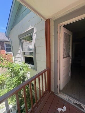 St Louis House: 7014 Greenway Ave