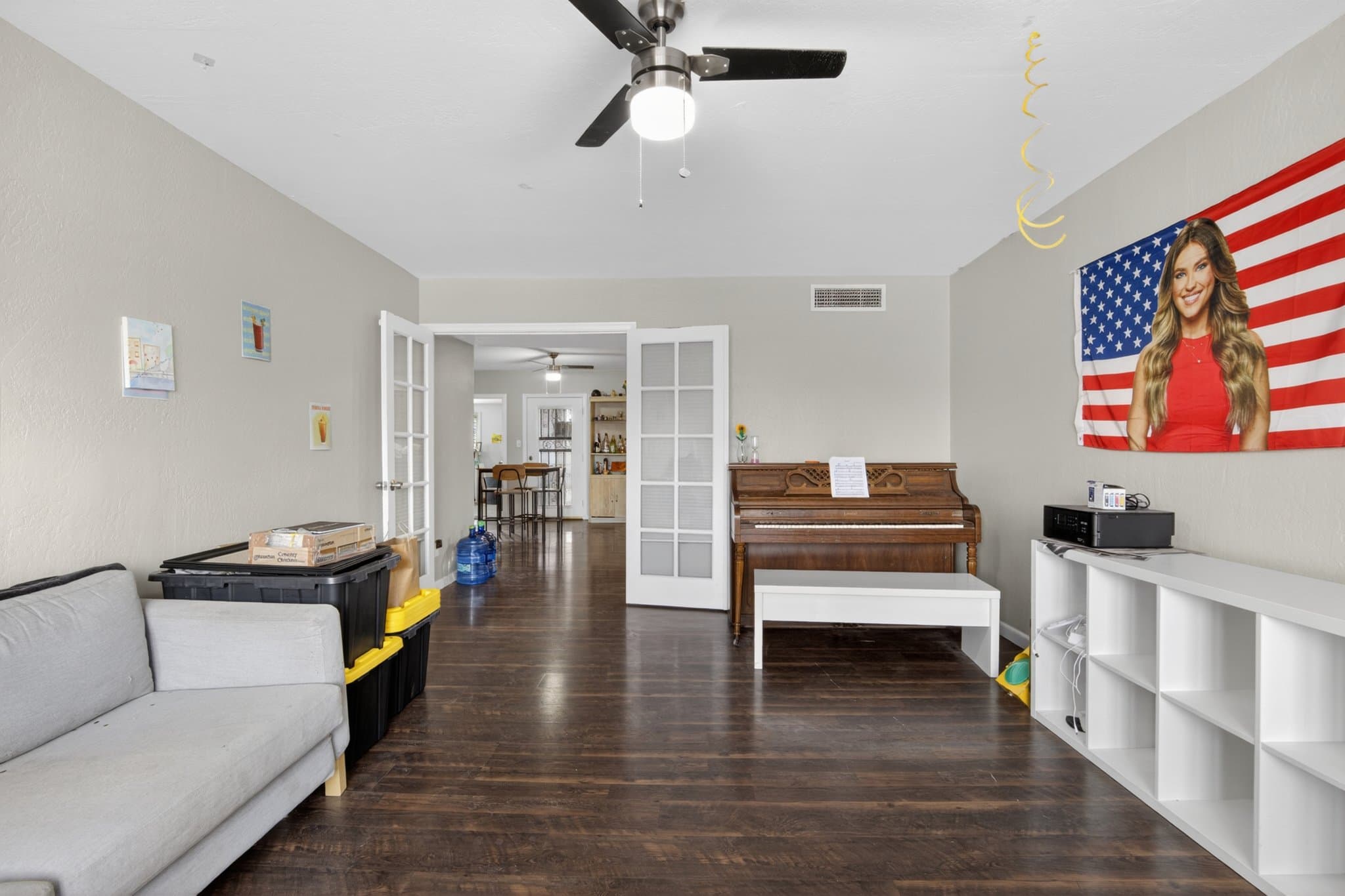 Tempe House: 123 E Erie