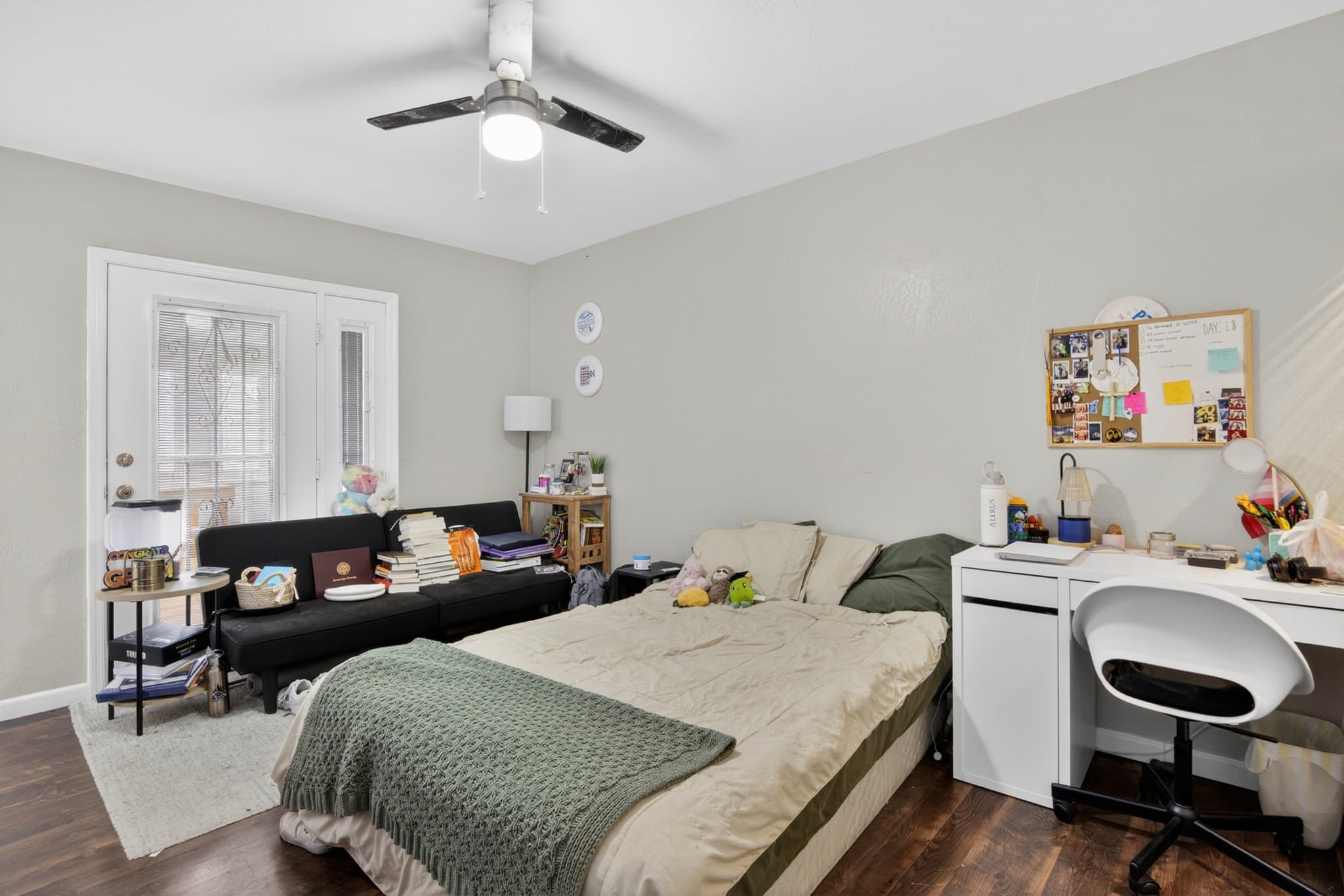 Tempe House: 123 E Erie