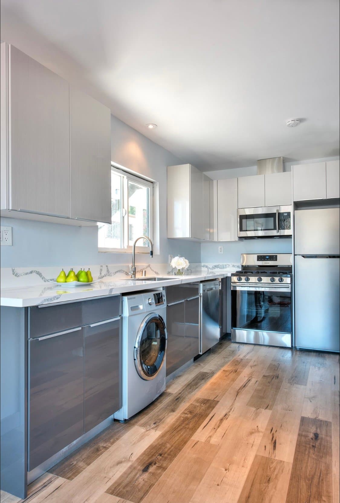 Los Angeles Apartment: 141 San Pascual Avenue
