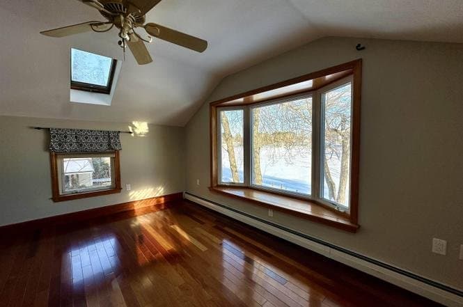 Windham House: 32 1st St