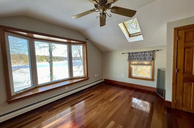 Windham House: 32 1st St