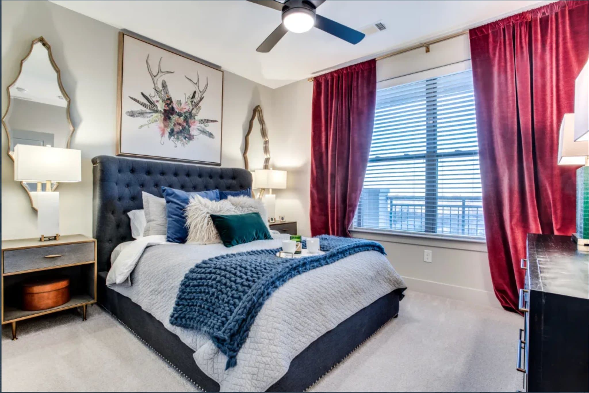 Dallas Apartment: 111 W Davis St