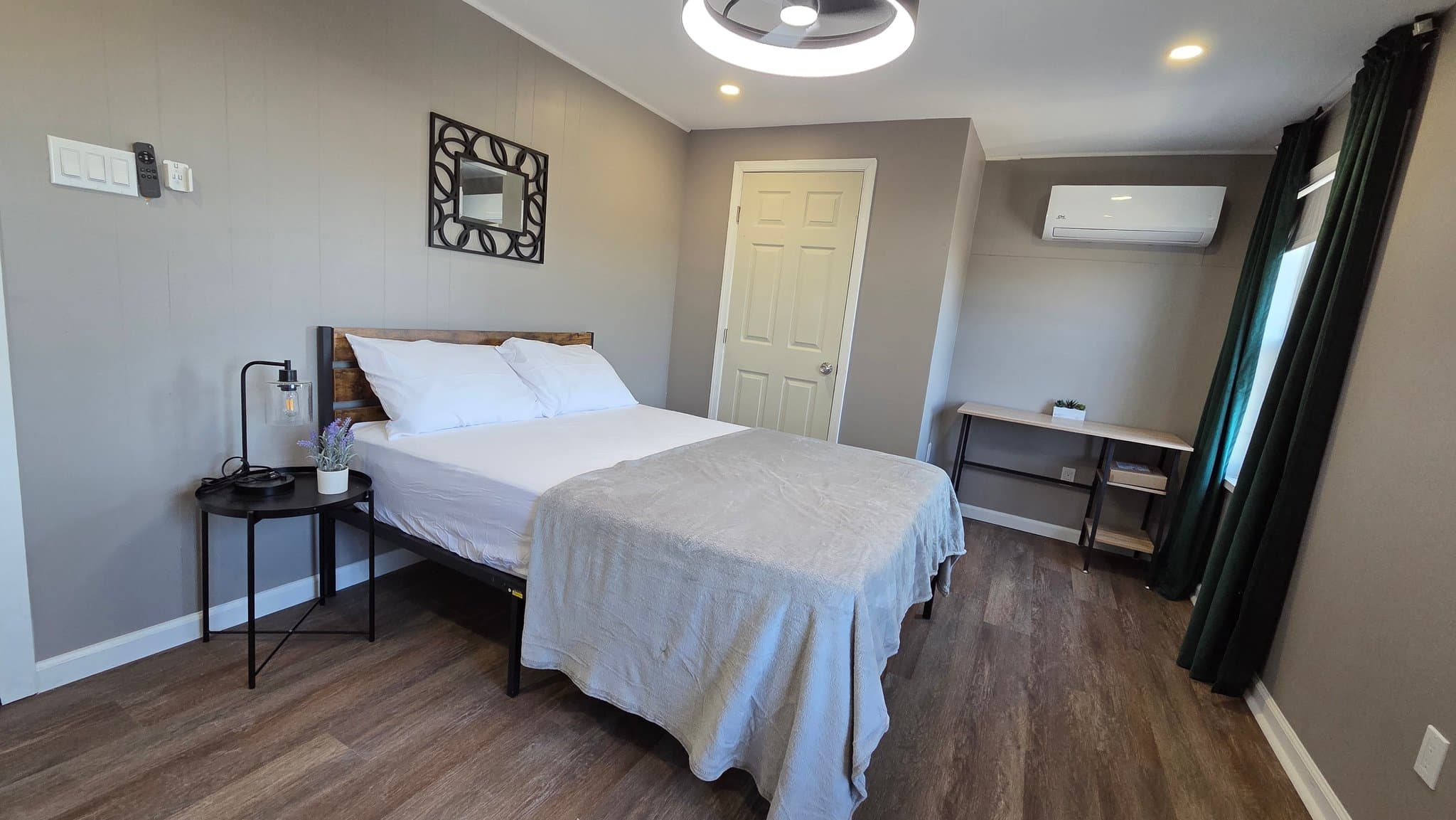 Baltimore Single Room: 1421 S. Carey Street