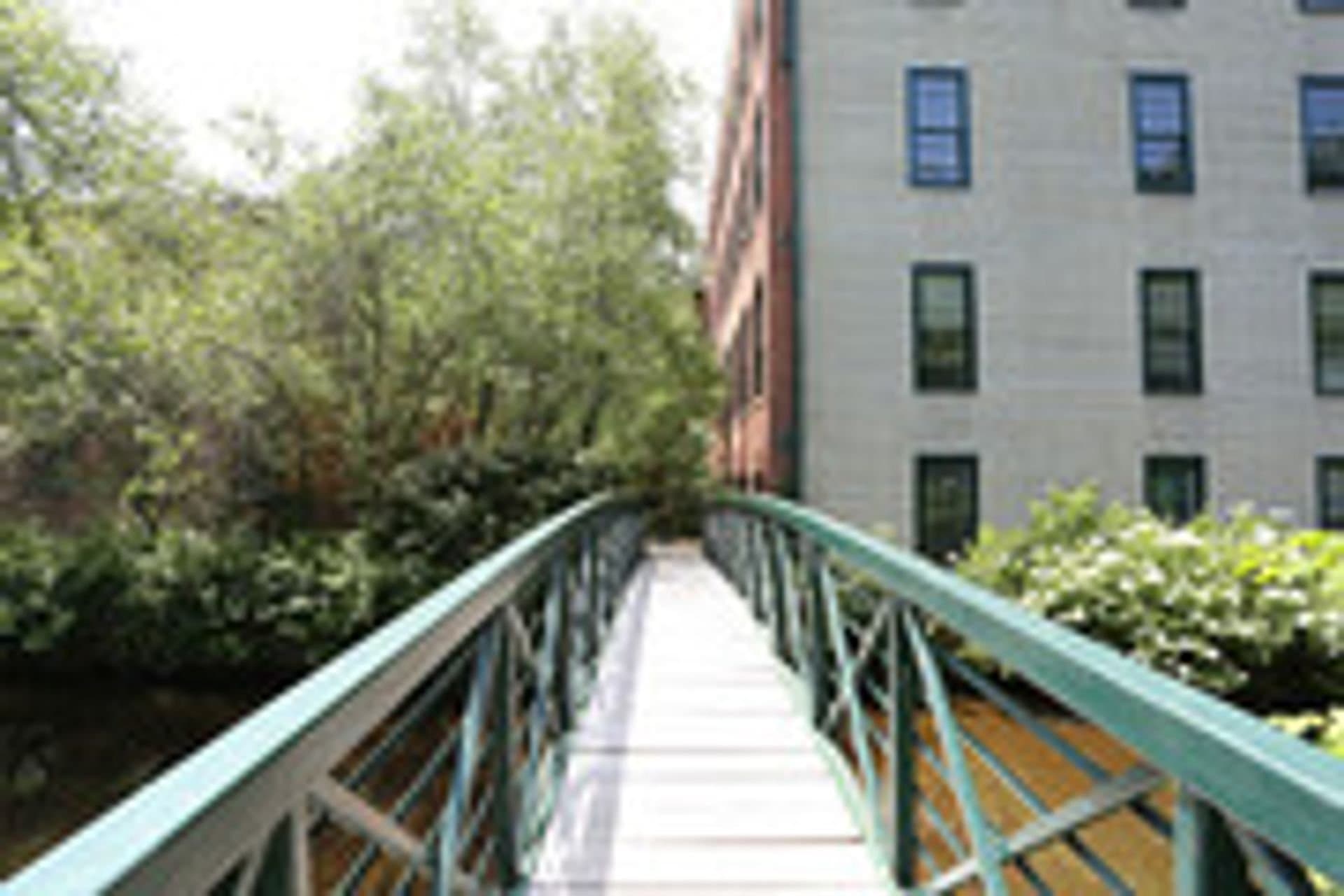 Beacon Falls Condo: 10 North Main Street, SH-407