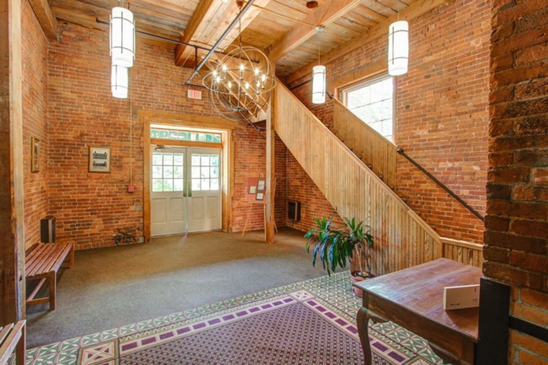 Beacon Falls Apartment: 2 North Main Street