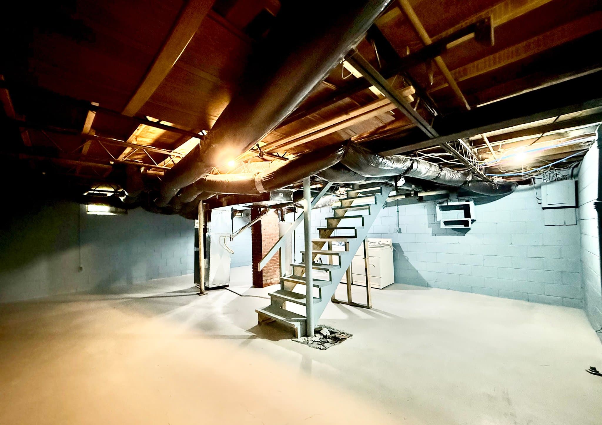 Indianapolis House: 4235 Rookwood Ave