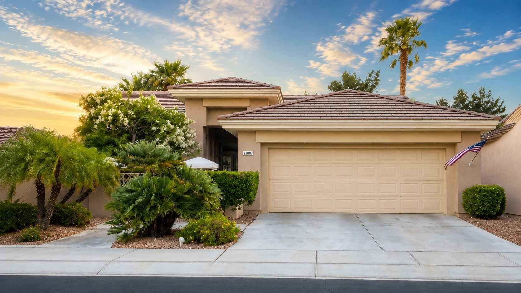 Palm Desert House: 78337 Gray Hawk Dr