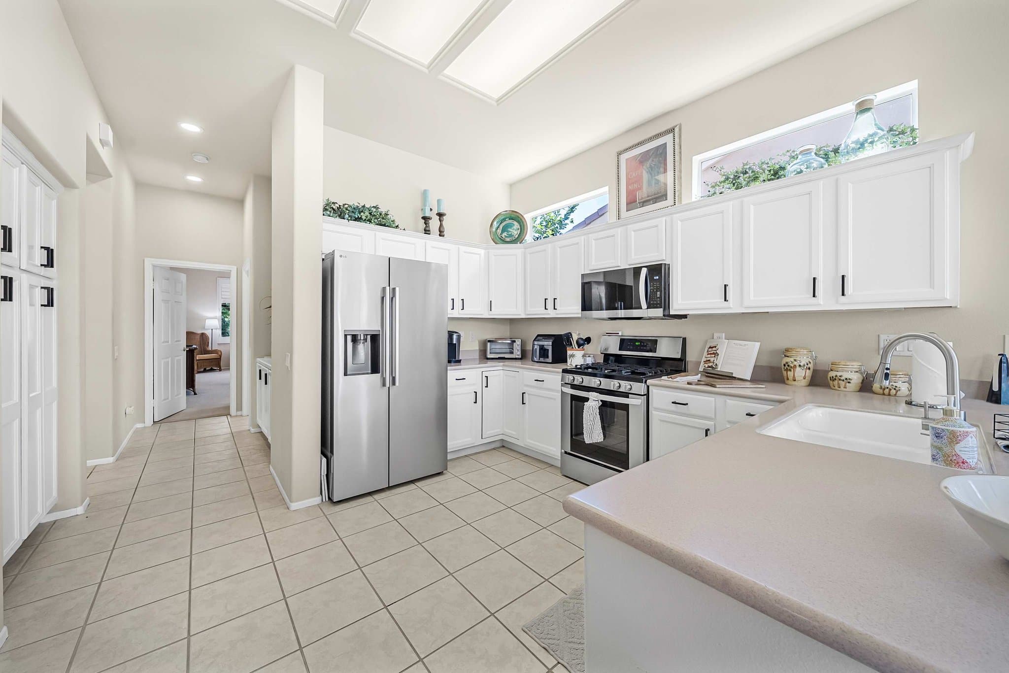 Palm Desert House: 78337 Gray Hawk Dr