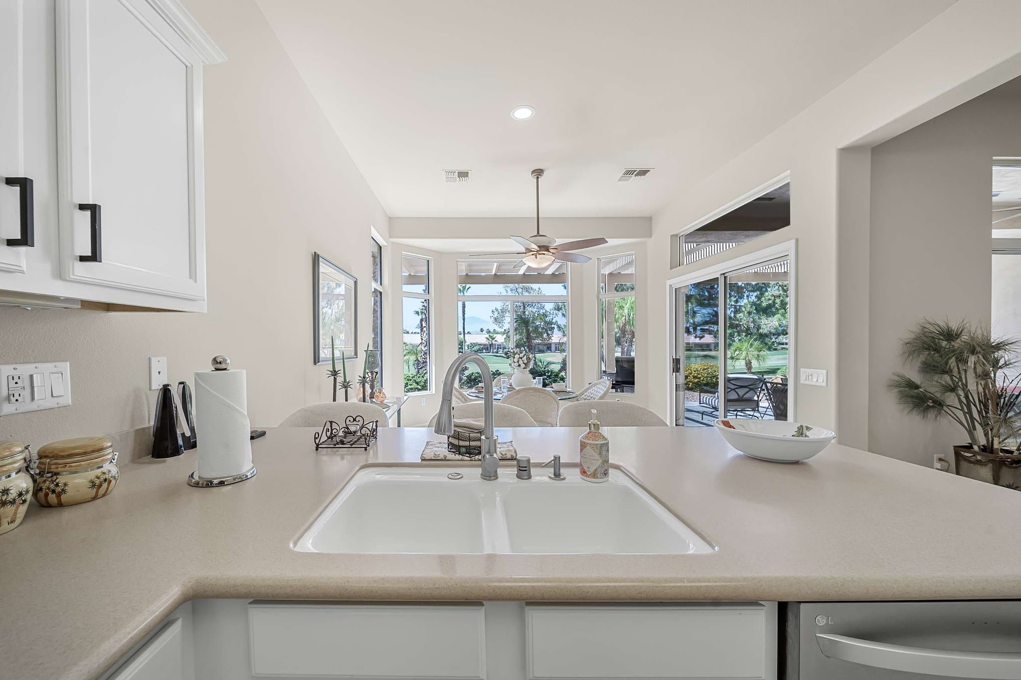 Palm Desert House: 78337 Gray Hawk Dr