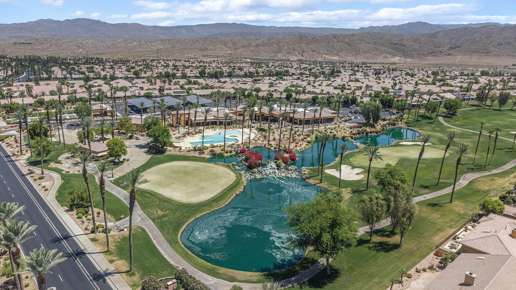 Palm Desert House: 78337 Gray Hawk Dr