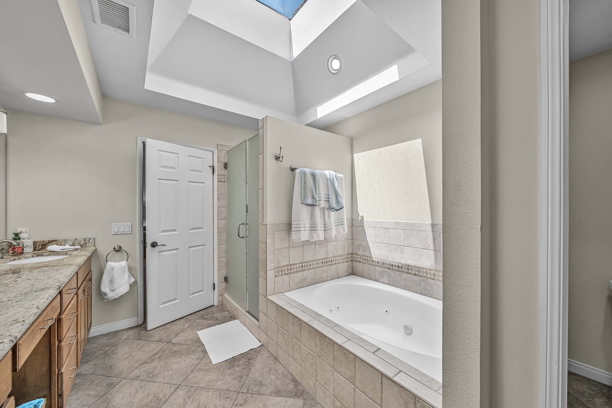 Palm Desert House: 77779 St Augustine Dr.