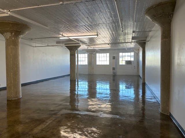 Los Angeles Apartment: 1308 Factory Place