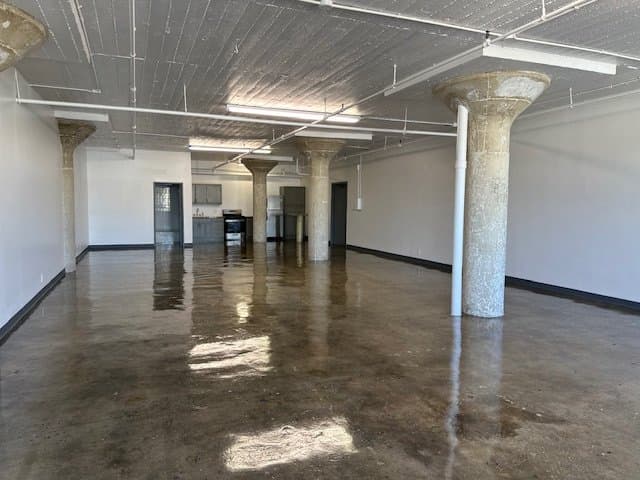 Los Angeles Apartment: 1308 Factory Place
