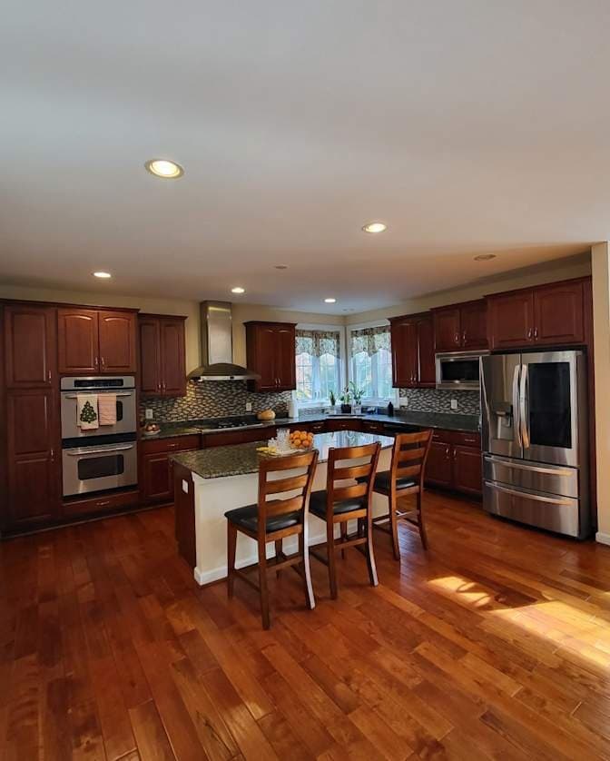 Triangle House: 3374 Dondis Creek Dr