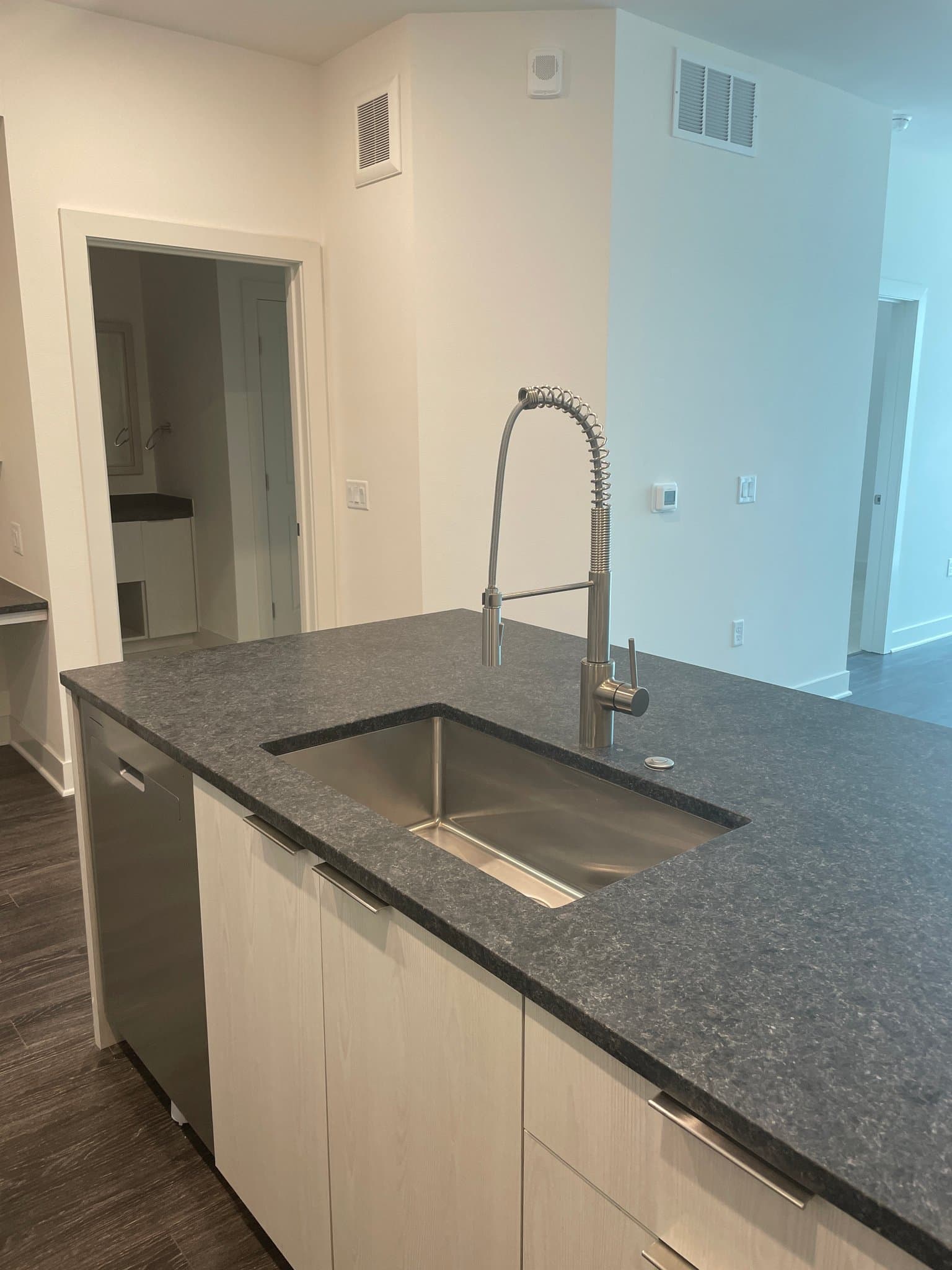 Denver Single Room: 2590 Brighton Boulevard