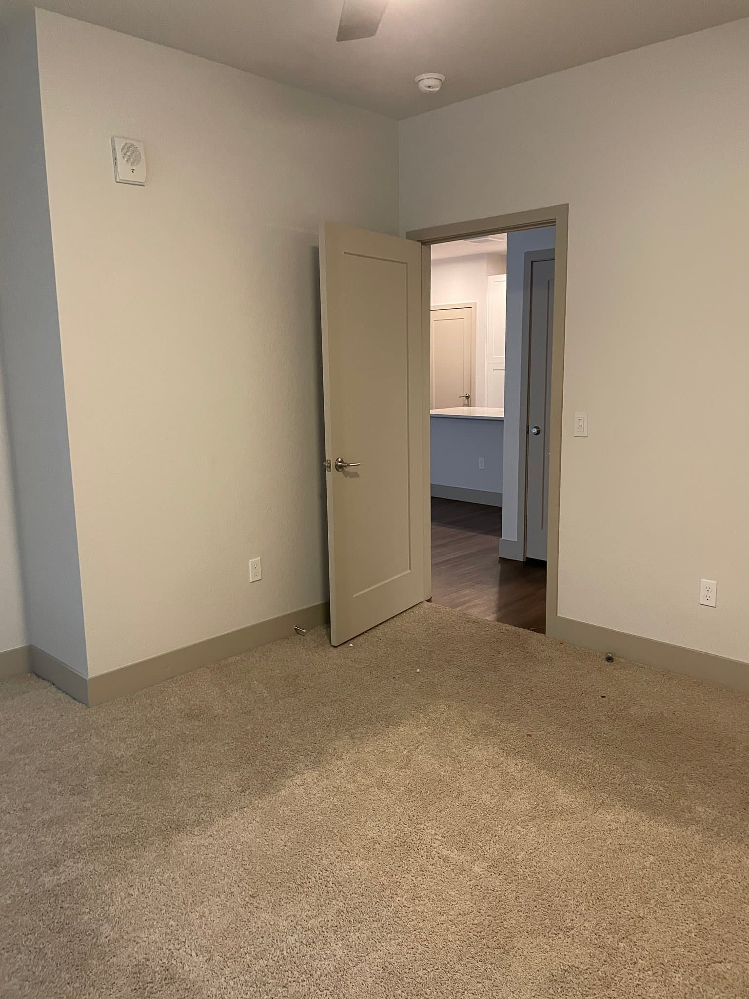 Denver Single Room: 3000 Bates Avenue