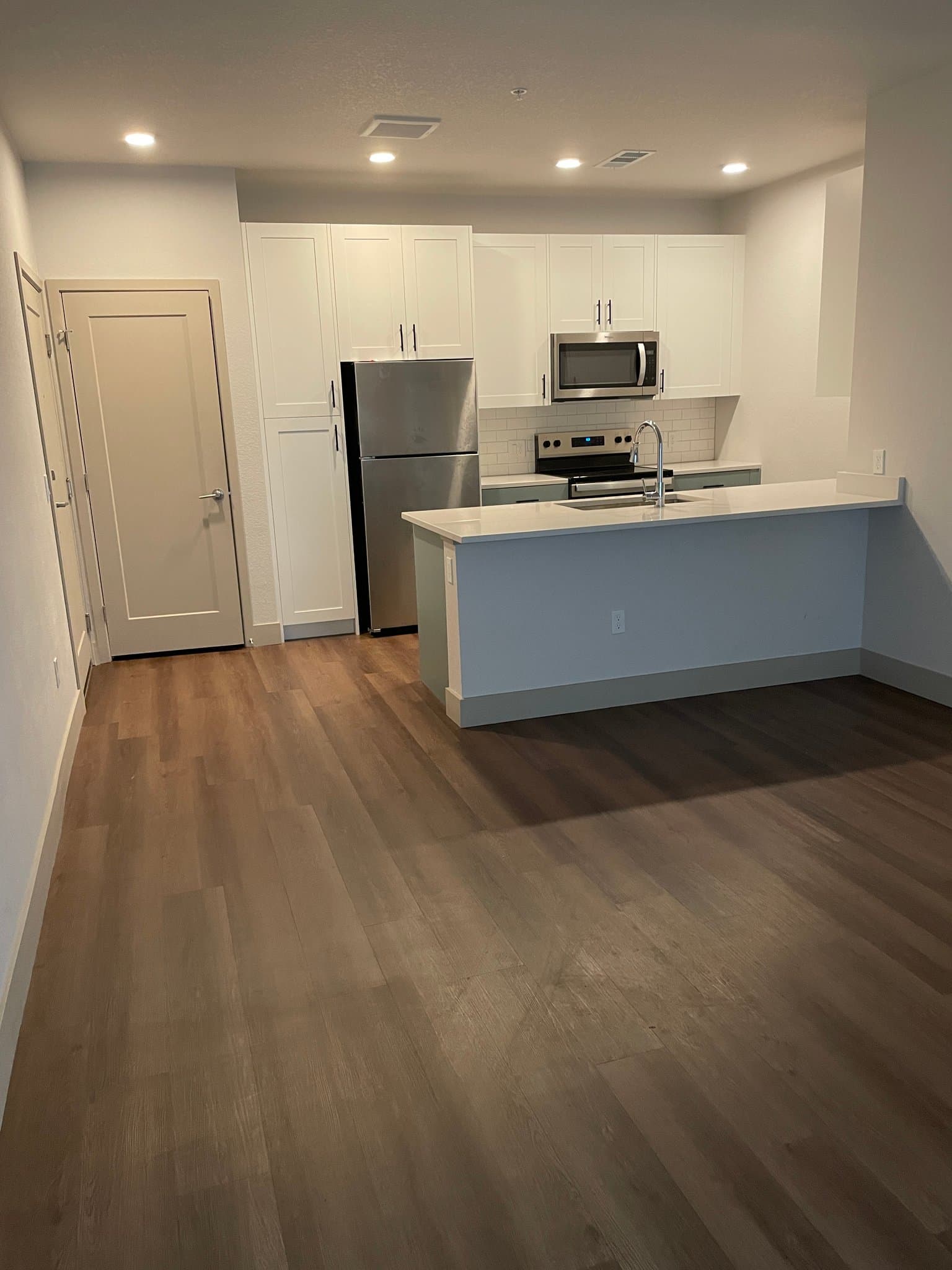 Denver Single Room: 3000 Bates Avenue