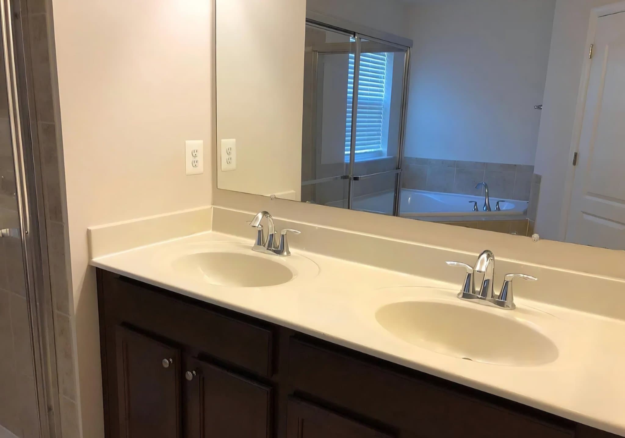 Gambrills Townhome: 670 Highland Farms Cir