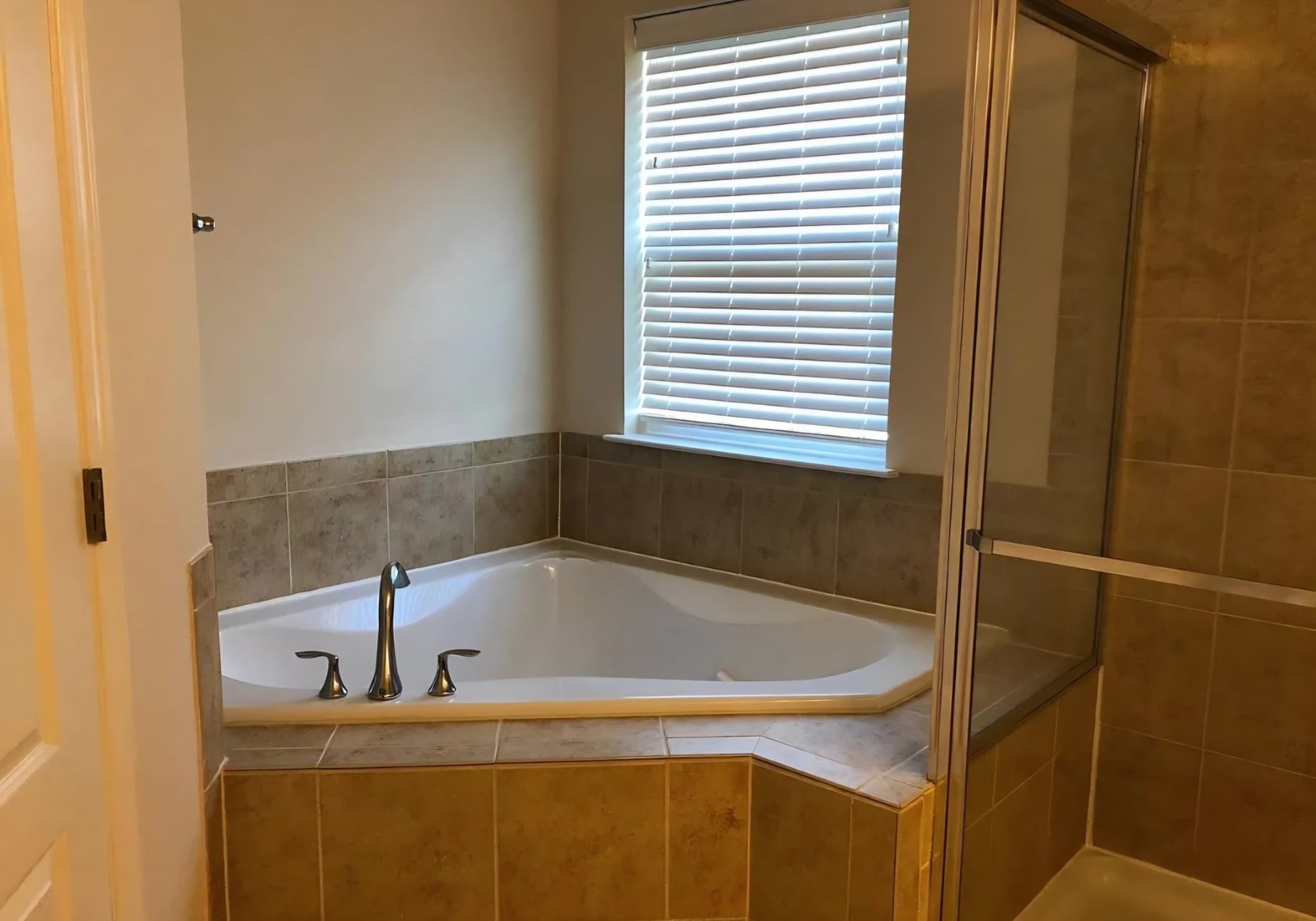 Gambrills Townhome: 670 Highland Farms Cir