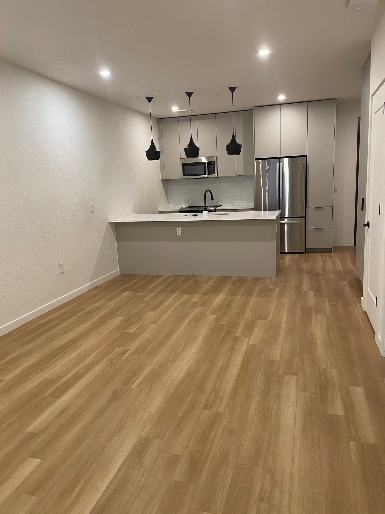 Aurora Single Room: 1380 North Uvalda Street