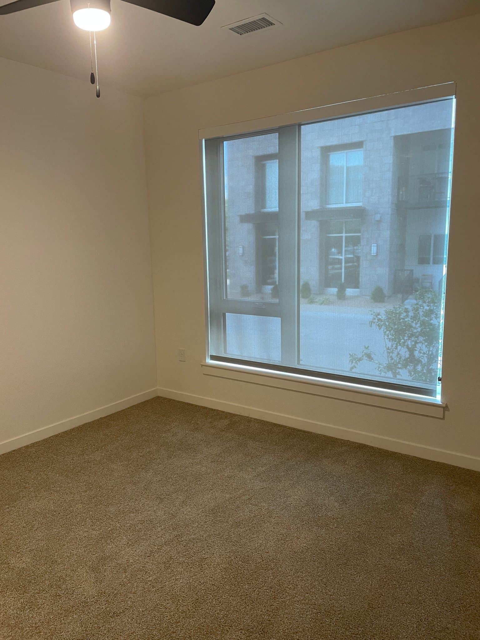 Aurora Single Room: 1380 North Uvalda Street