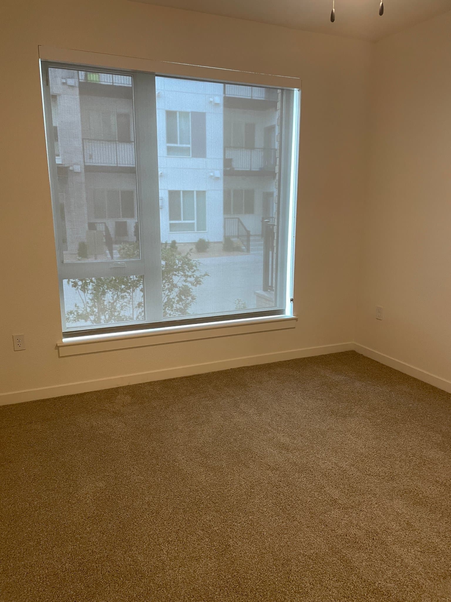 Aurora Single Room: 1380 North Uvalda Street