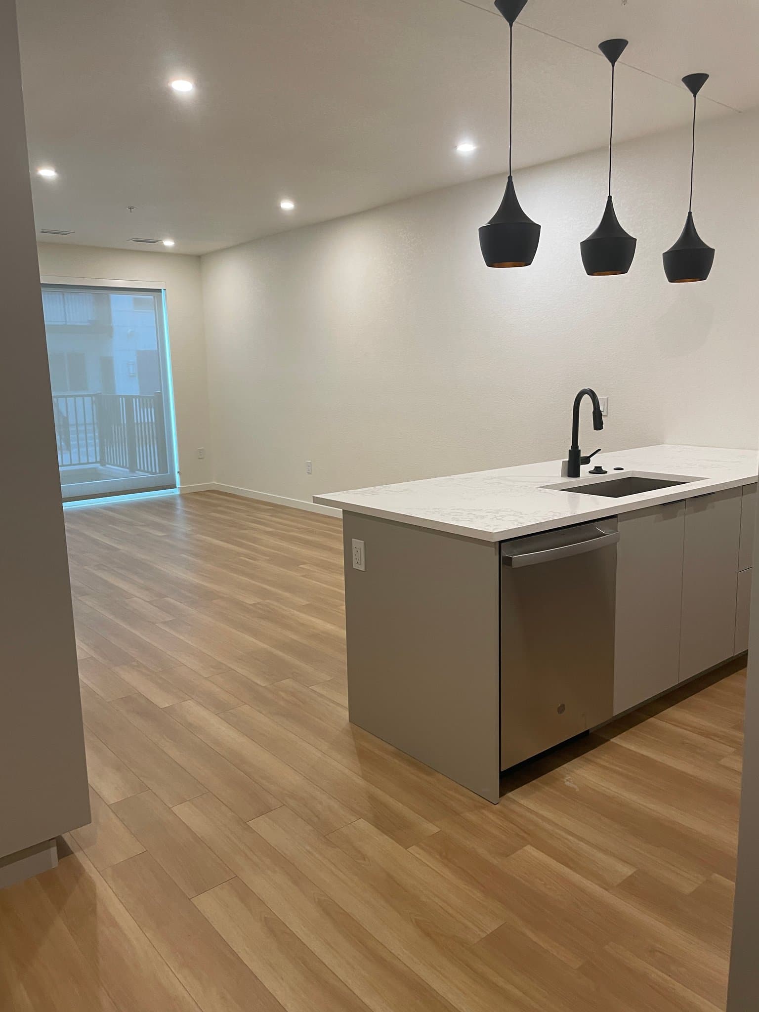 Aurora Single Room: 1380 North Uvalda Street