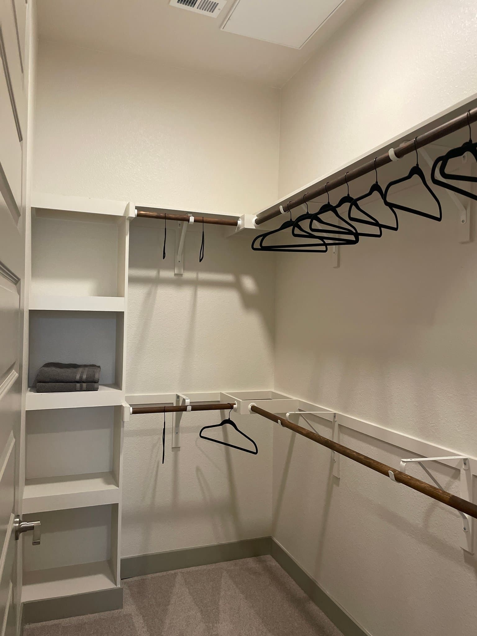 Denver Single Room: 4545 East Warren Avenue