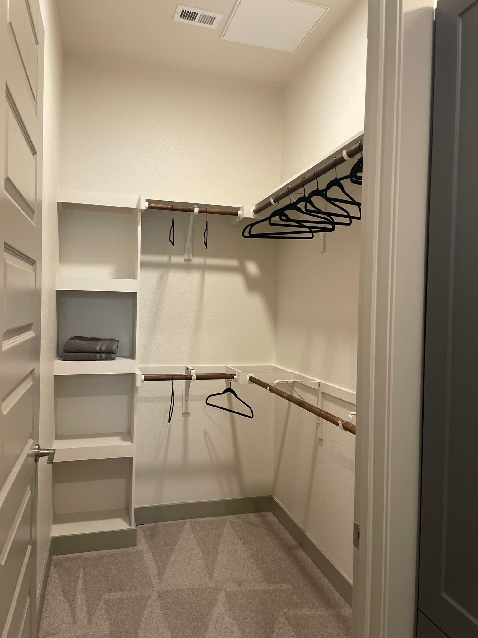Denver Single Room: 4545 East Warren Avenue