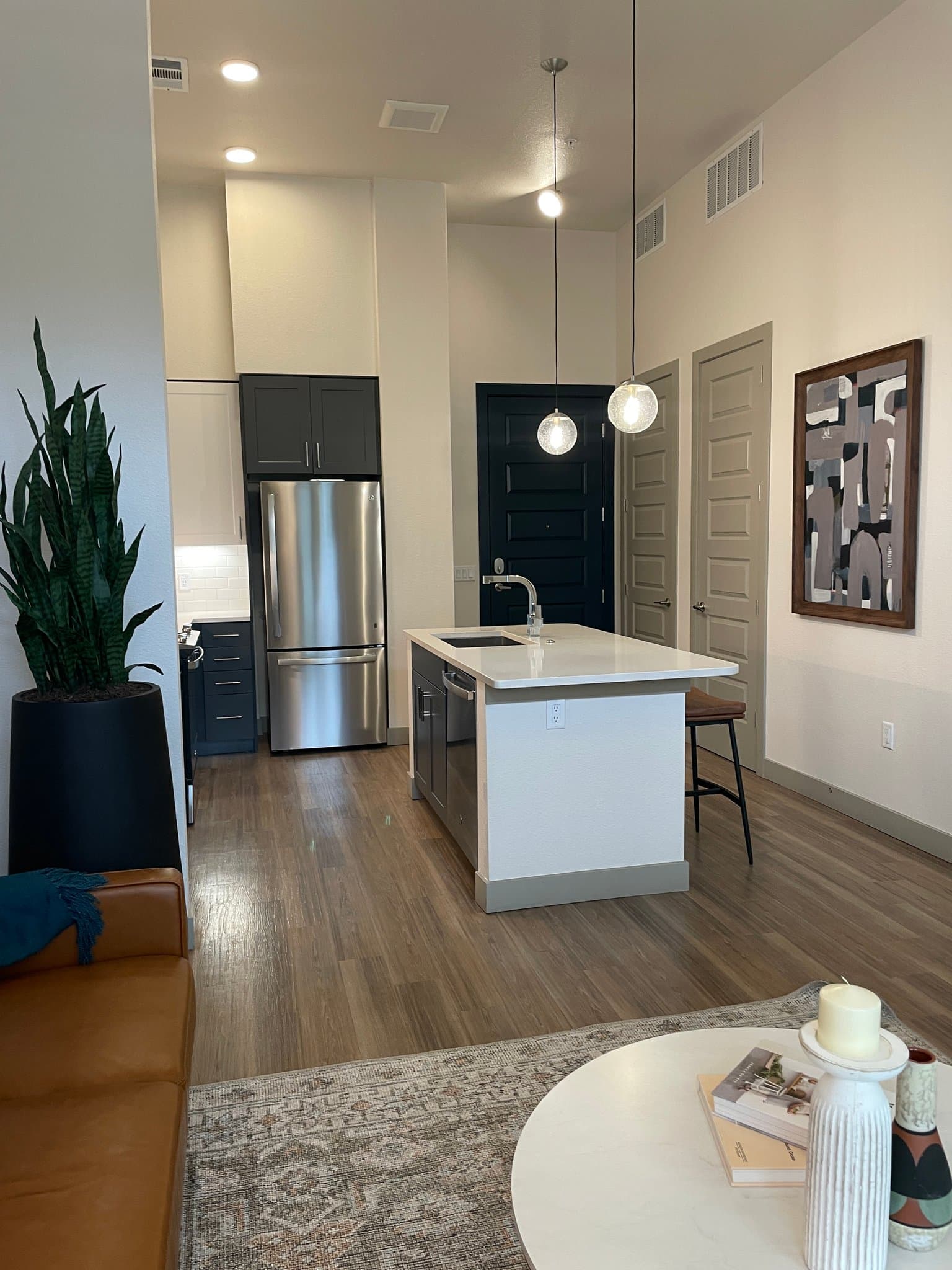 Denver Single Room: 4545 East Warren Avenue
