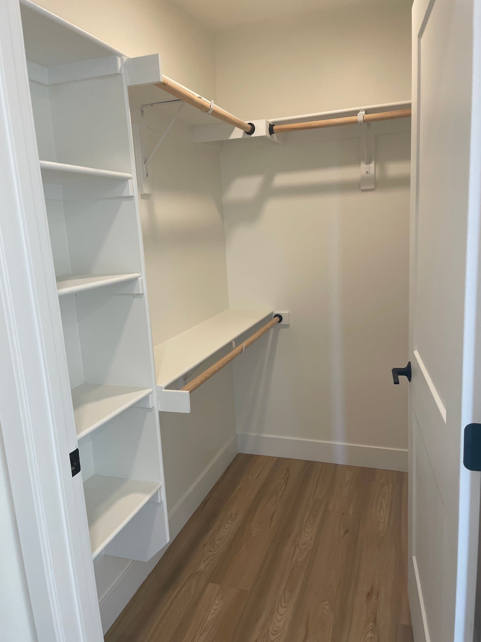 Denver Single Room: 600 Park Avenue West