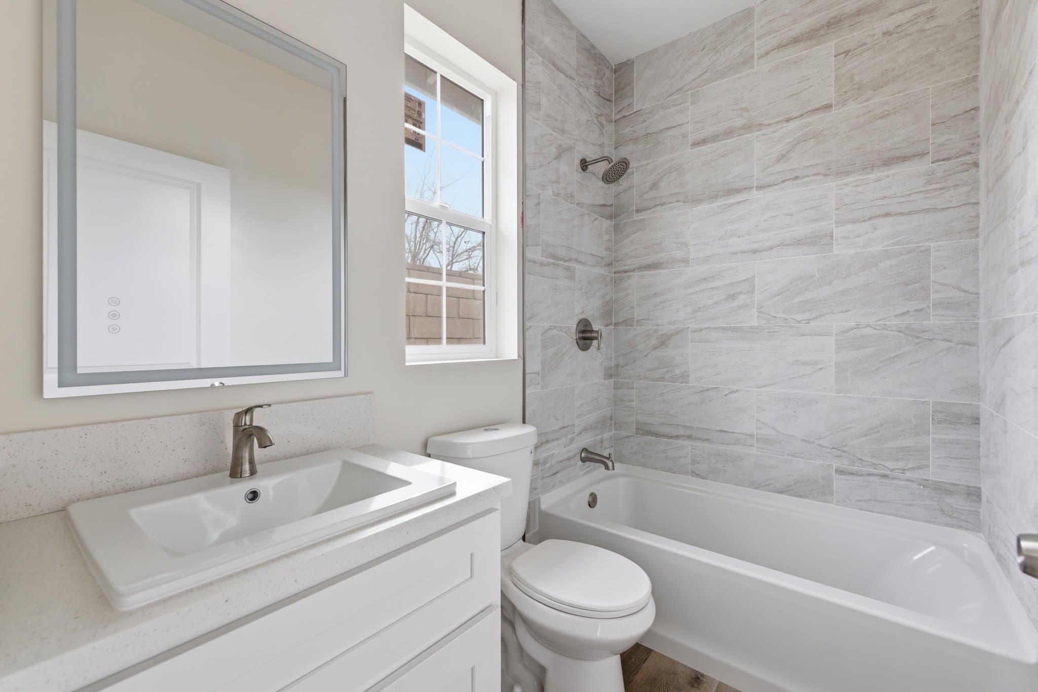 Lancaster House: 43022 6th St E