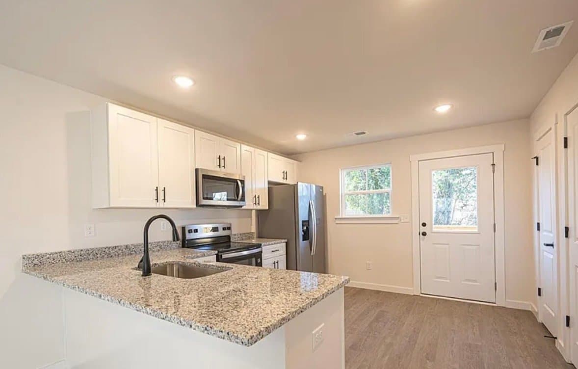 Hickory Multiplex: 1038 12th St NE