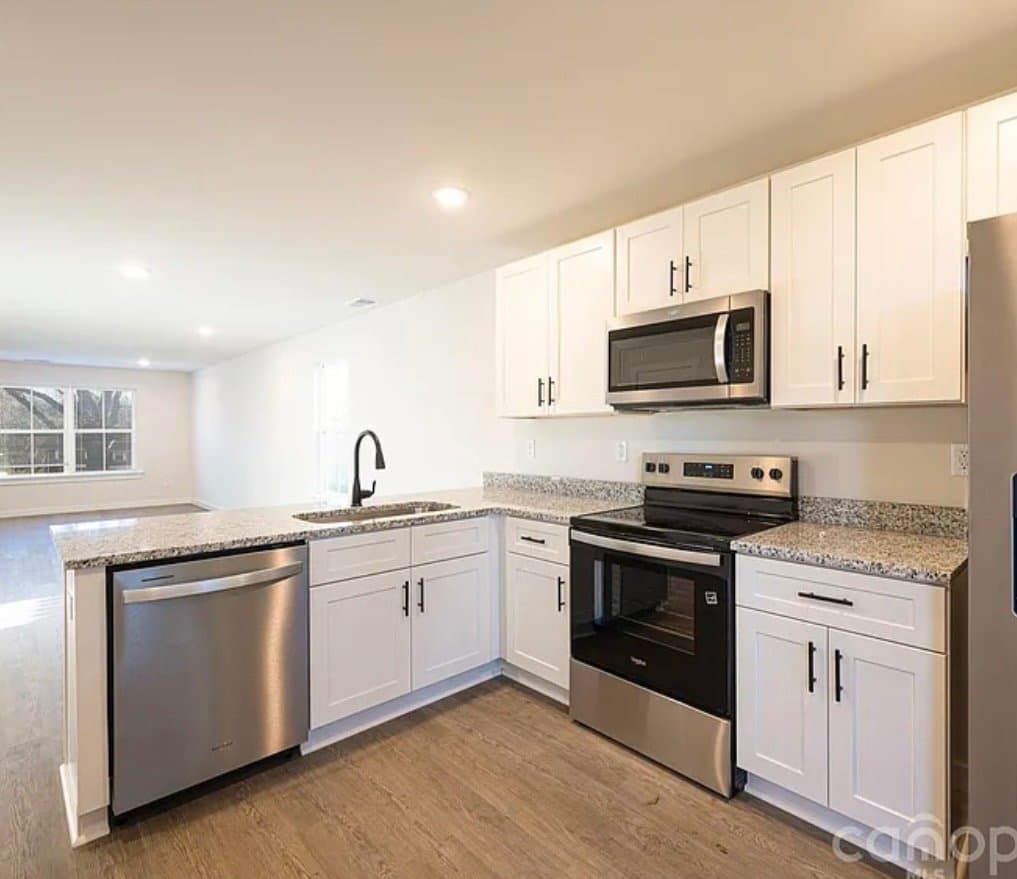 Hickory Multiplex: 1038 12th St NE