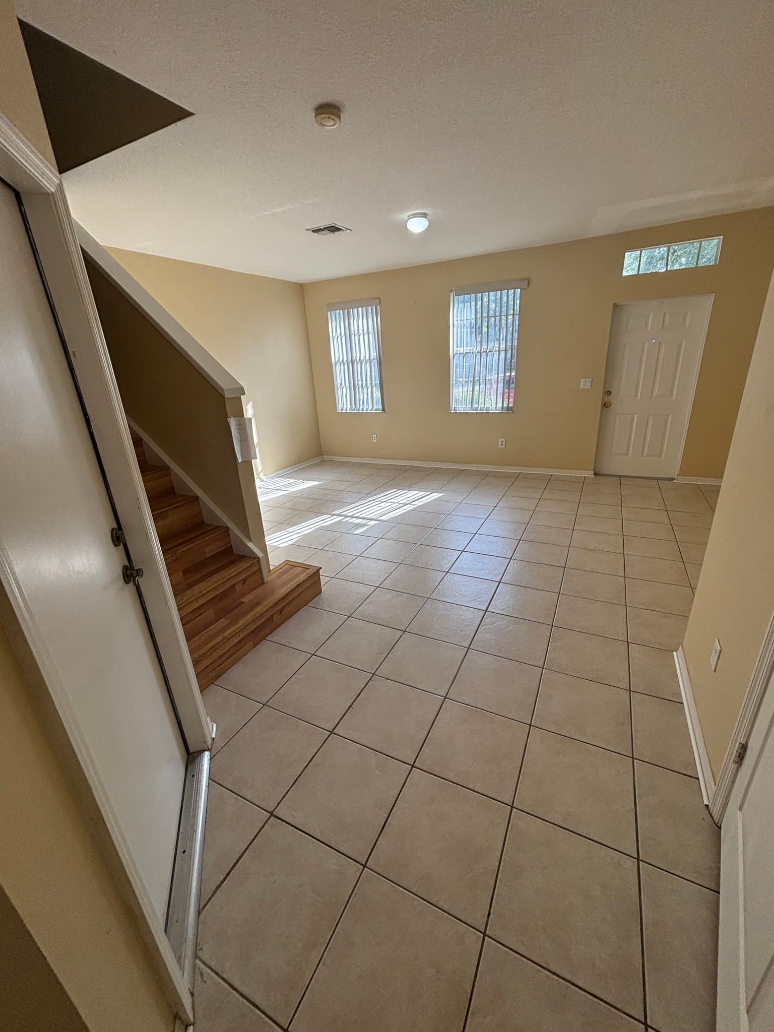 Port Saint Lucie Townhome: 1988 SE High Springs Dr.