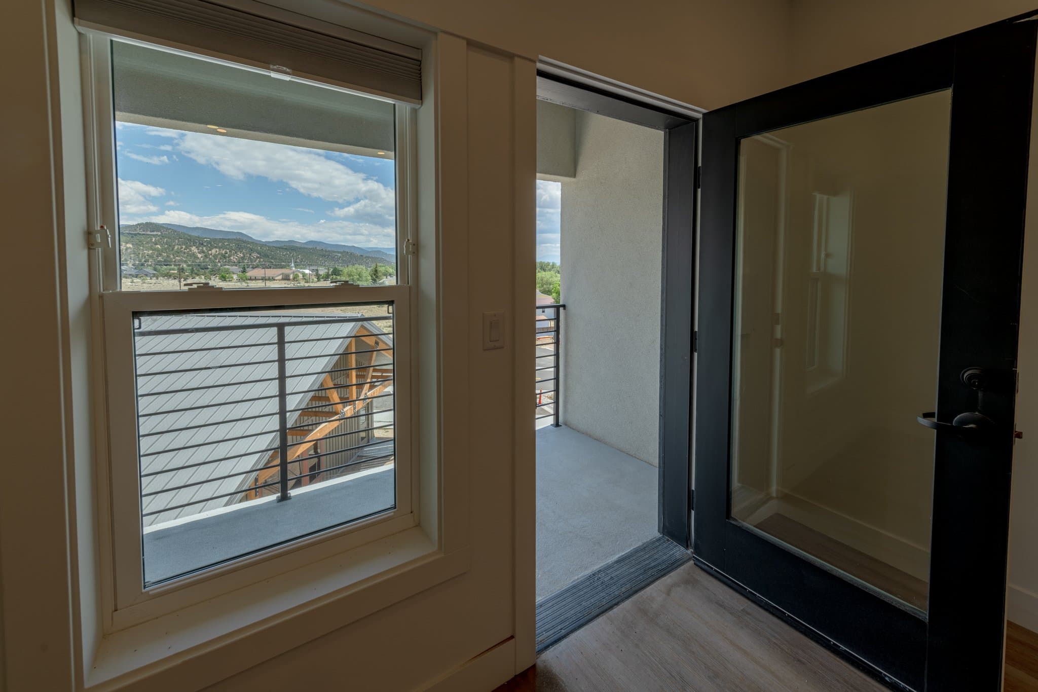 Buena Vista Apartment: 560 - 564 Carbonate St