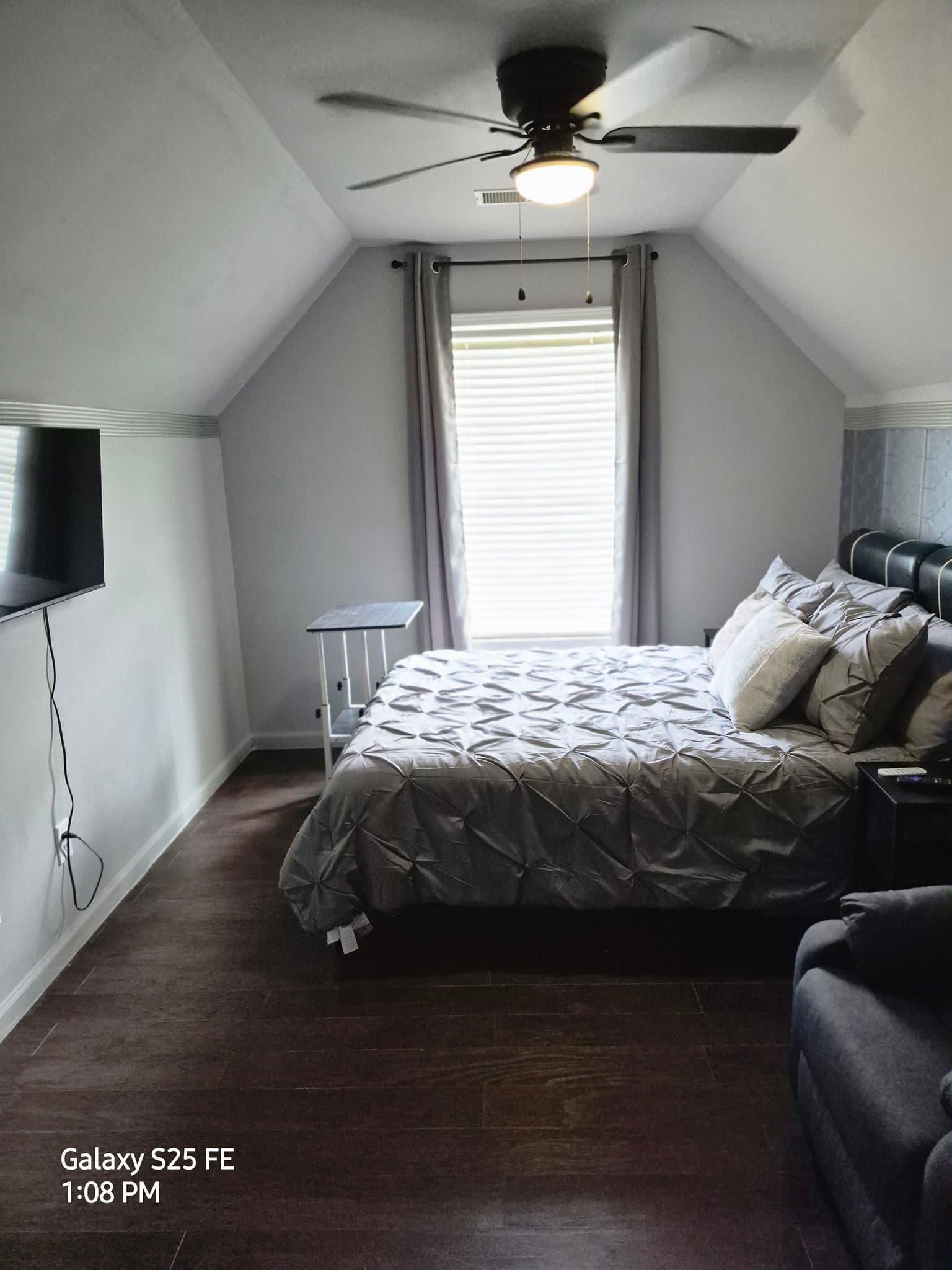 Riverdale House: 7139 Highway 85