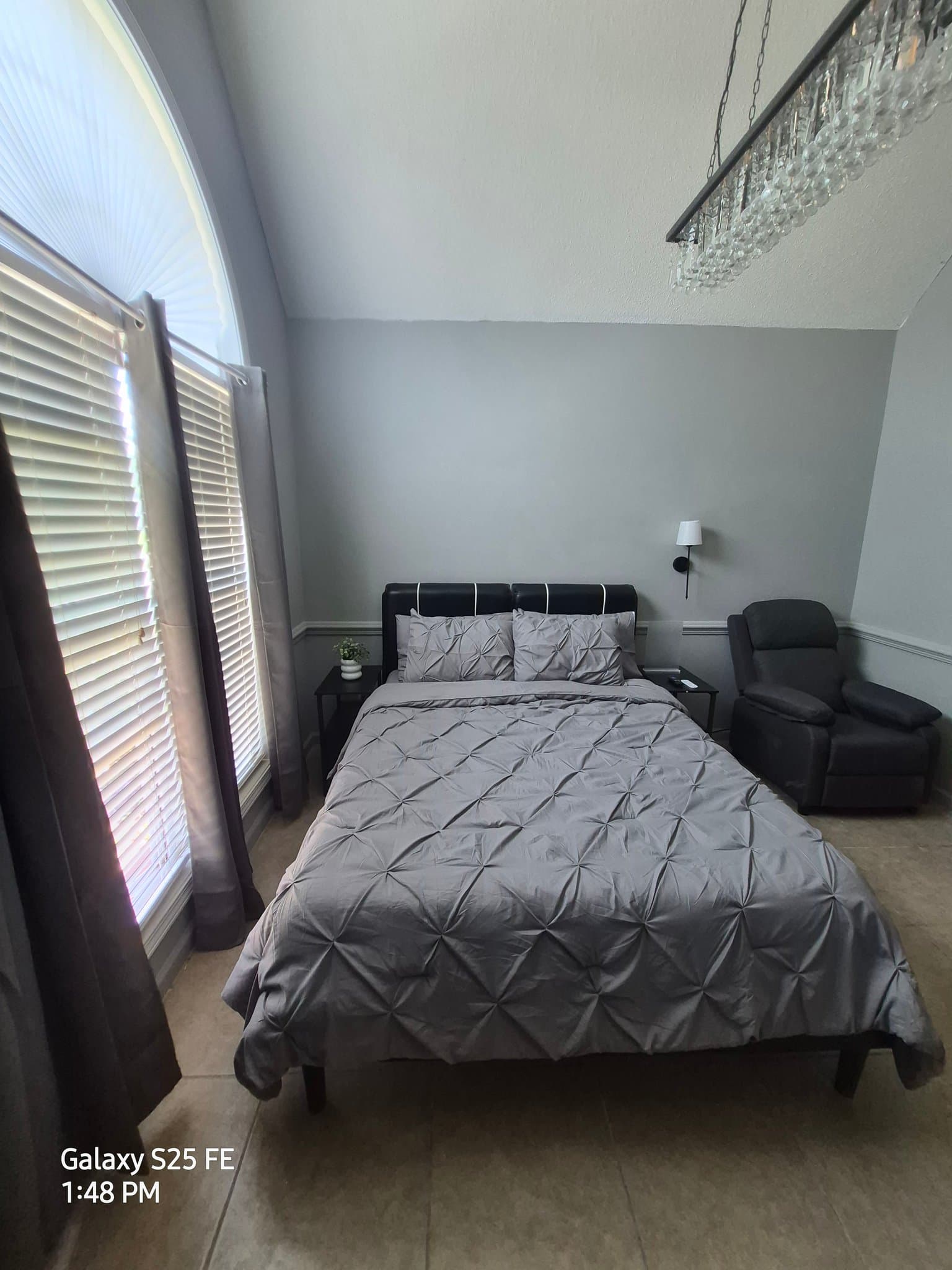 Riverdale House: 7139 Highway 85