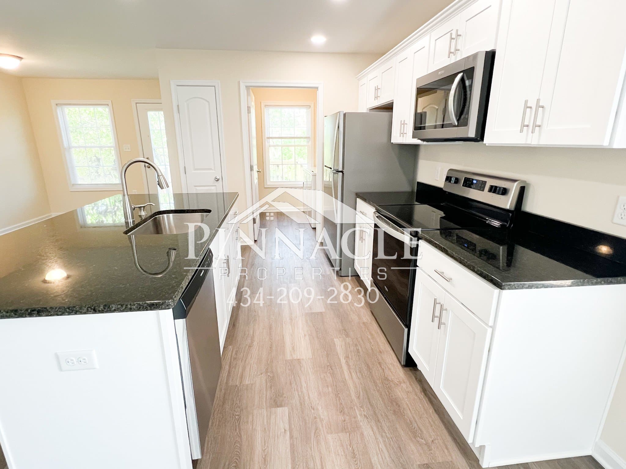 Lynchburg Townhome: 2305 Tazewell Ave.