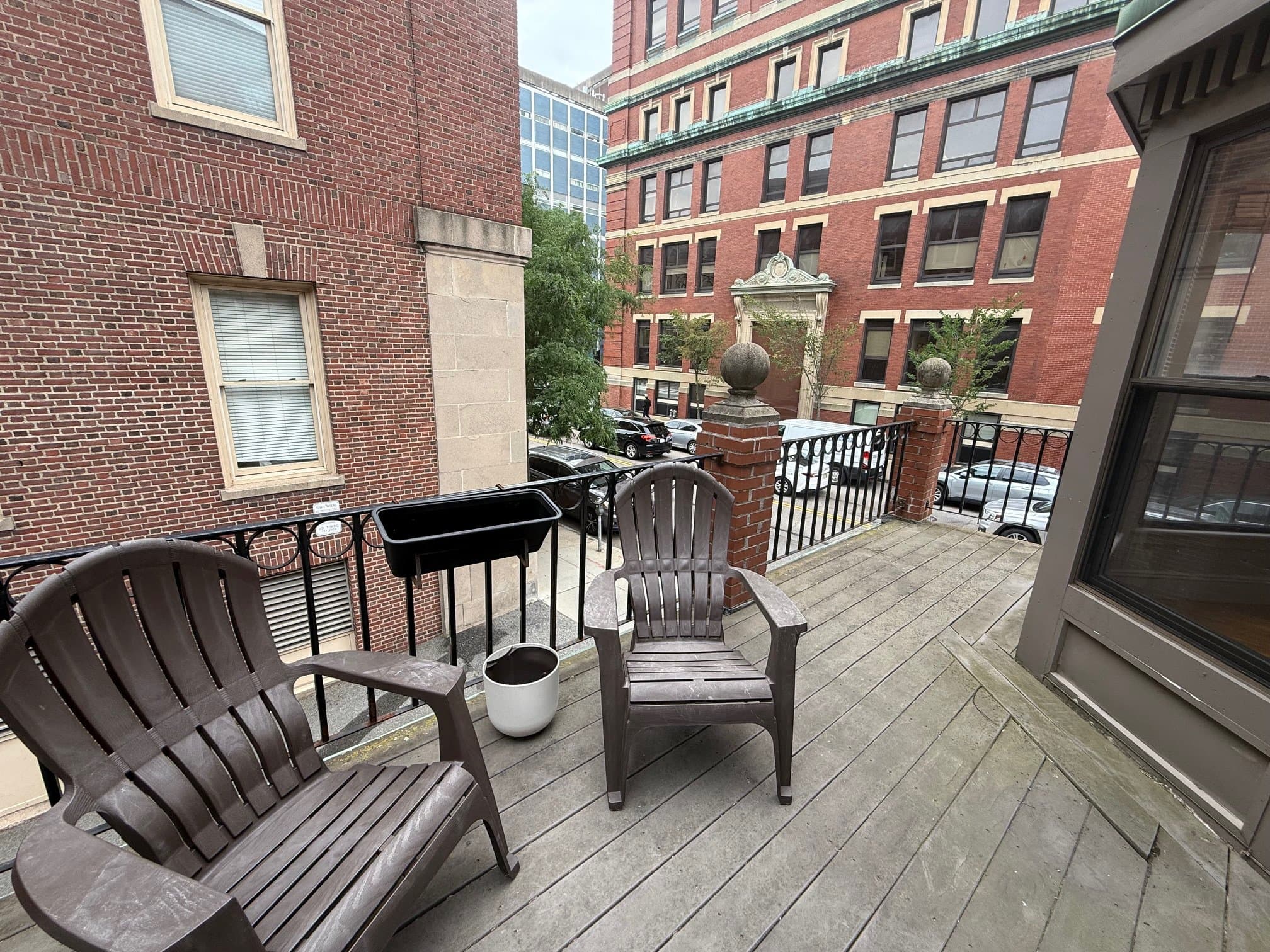 Boston Condo: 40 Worcester Sq