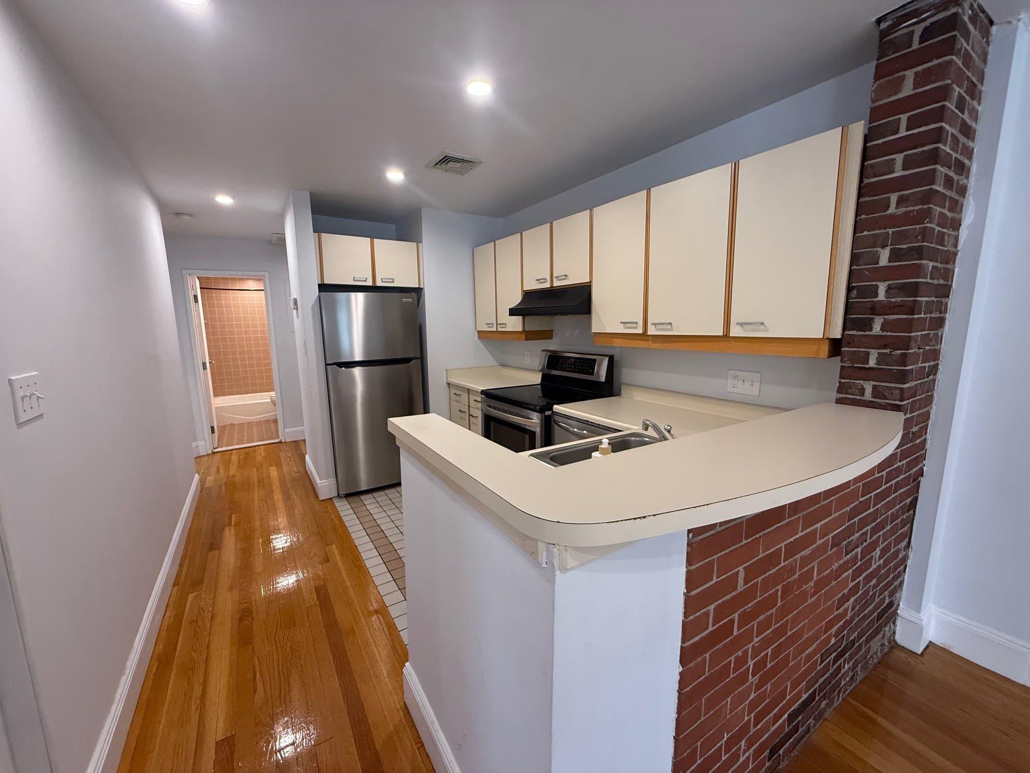 Boston Condo: 40 Worcester Sq