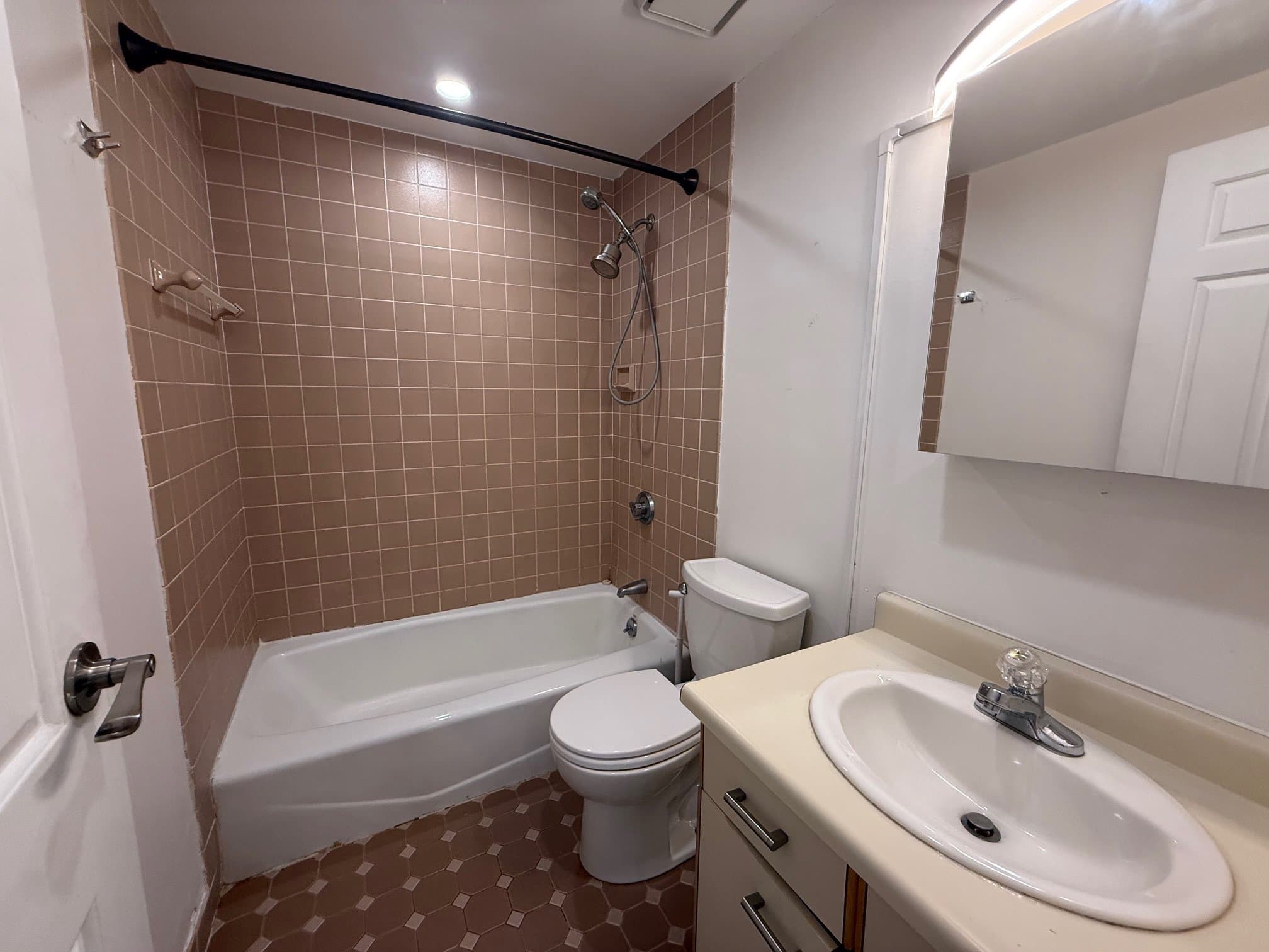 Boston Condo: 40 Worcester Sq