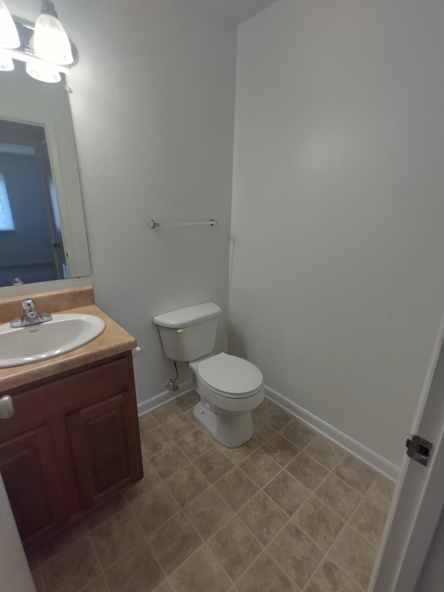 Lynchburg Apartment: 600 Reusens Rd