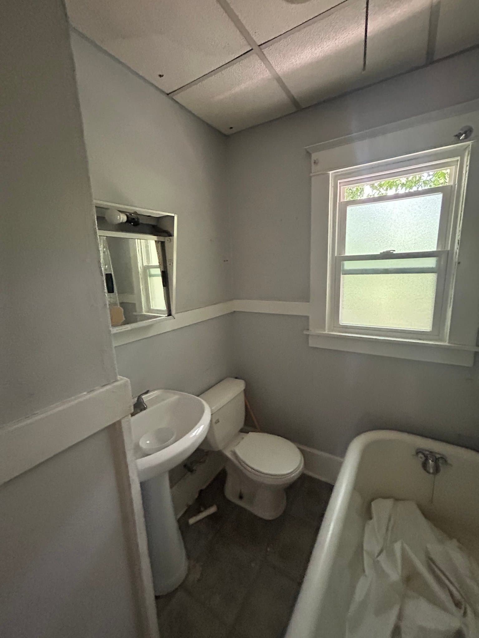 Jennings House: 7000 Florence Pl
