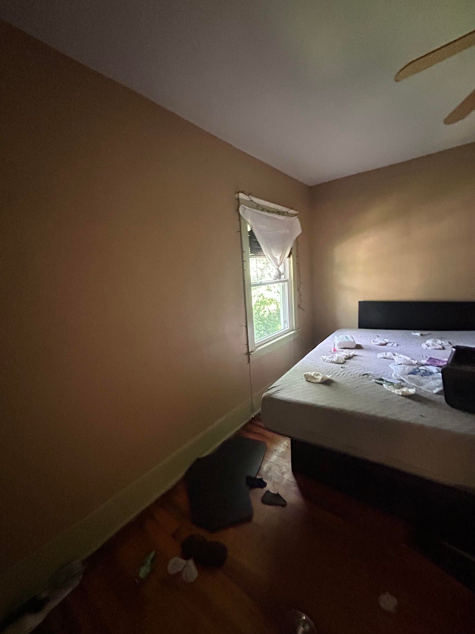 Jennings House: 7000 Florence Pl