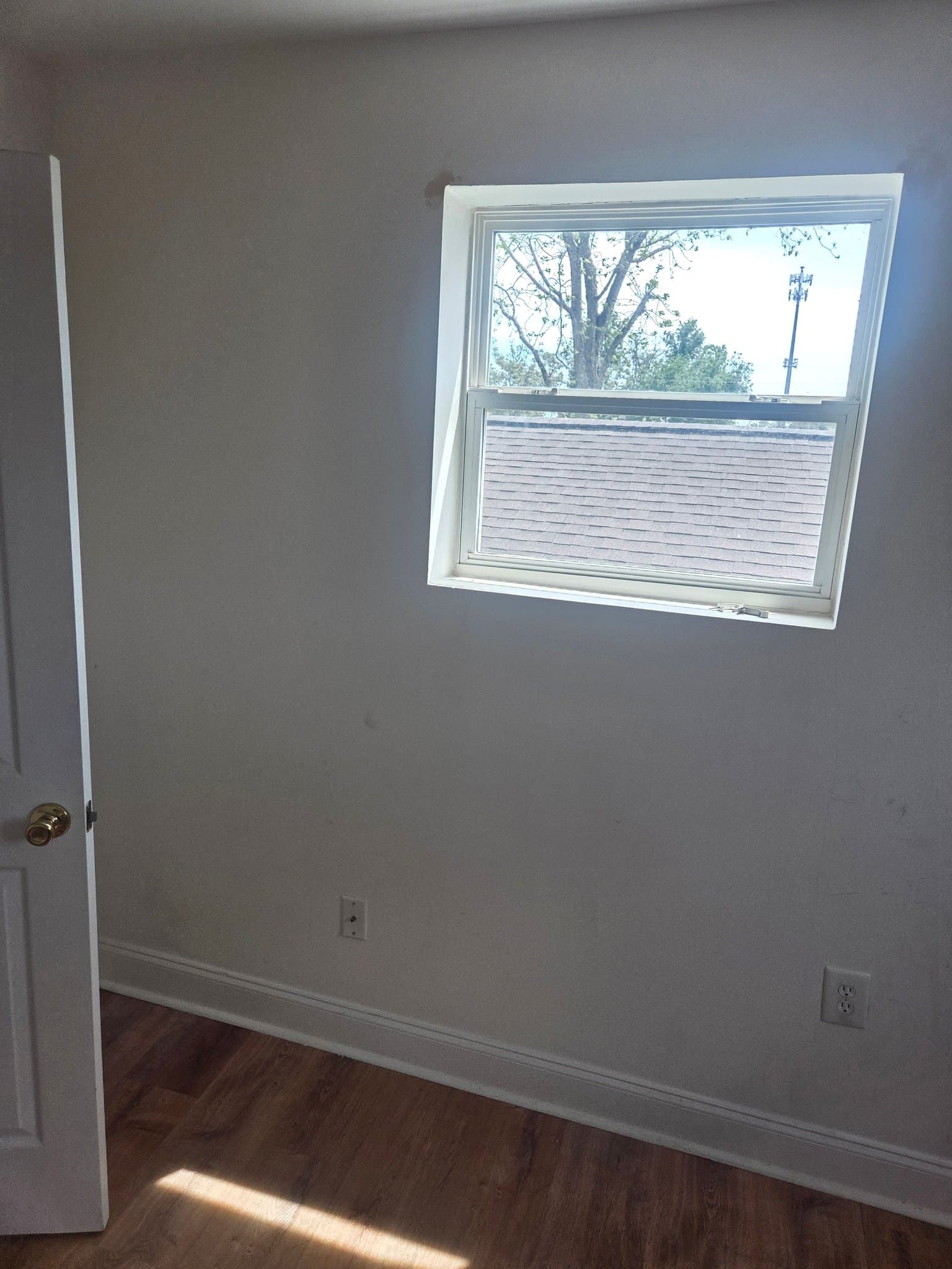 North Charleston House: 2053 Marsia Ln