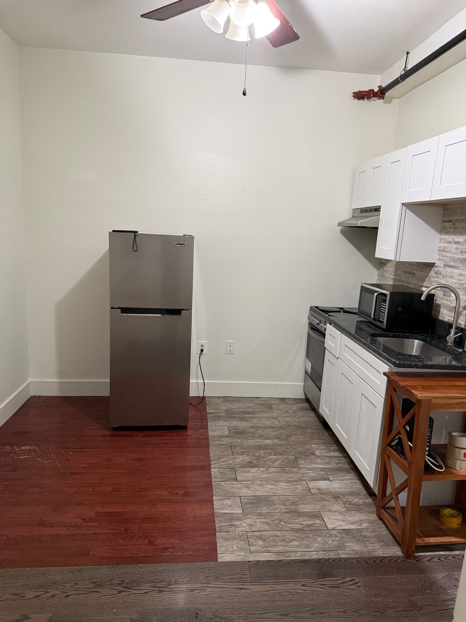 Philadelphia Apartment: 1731 W Diamond St