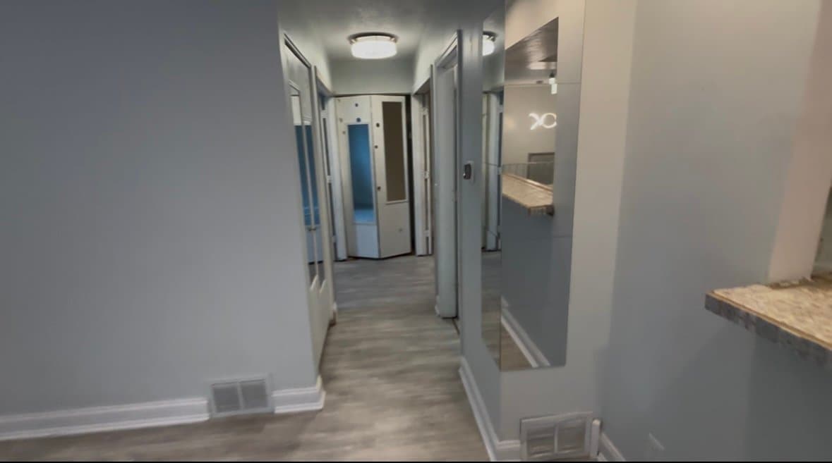 Woodbury Condo: 272 Cambria CT