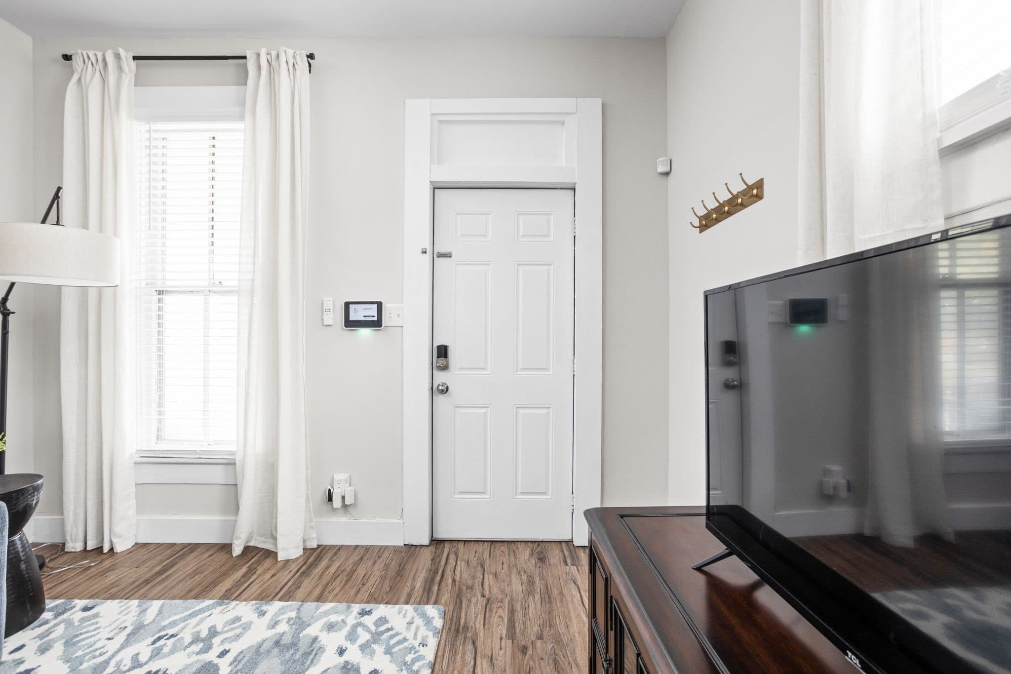 Indianapolis House: 614 e Minnesota